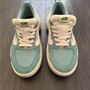 Vans UltraRange Neo VR3 in Trellis